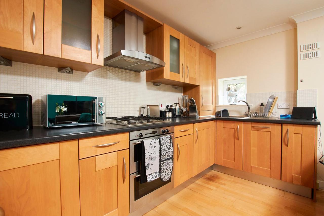 Апартаменты Exquisite Cambridge Abode - Sleeps 6 - Parking Экстерьер фото